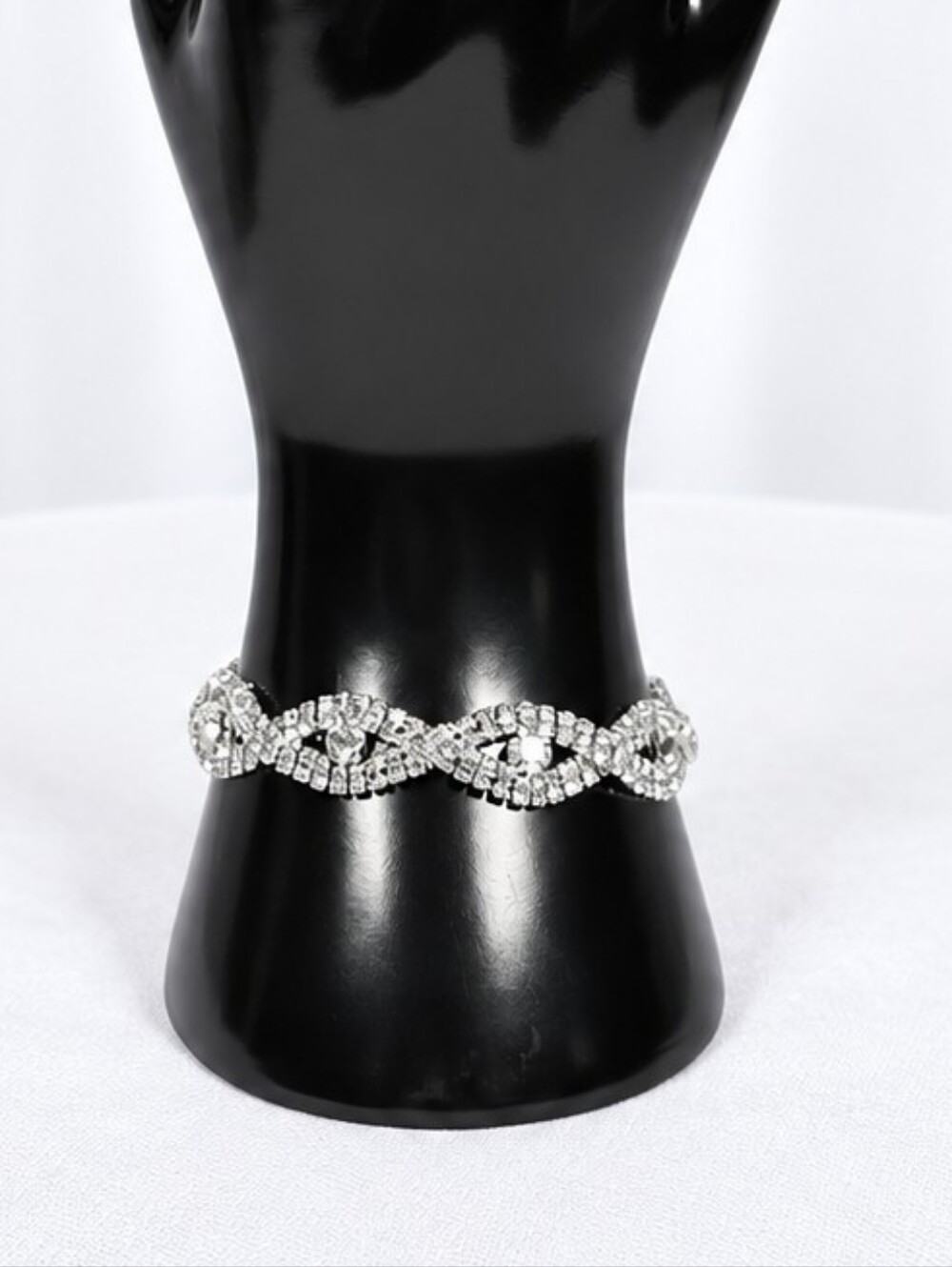 š Silver Tone Rhinestone Necklace Earring Bracelet Set Formal Statement - Picture 5 of 7